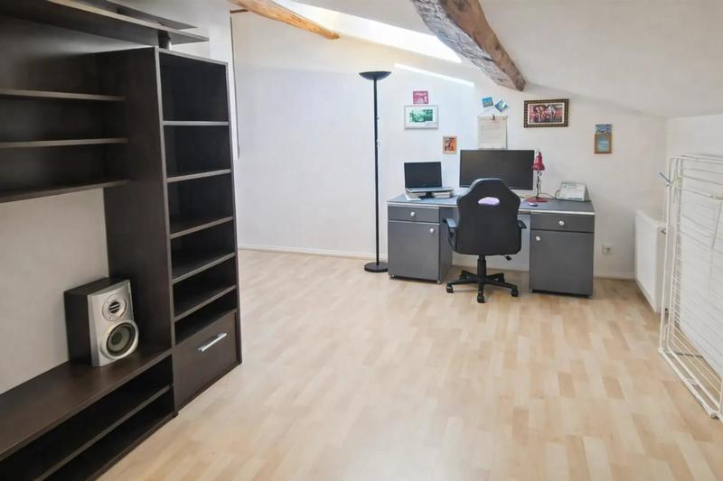 Maison - 137 m² - 6 pièces