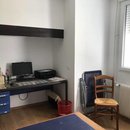 Maison - 230 m² - 9 pièces