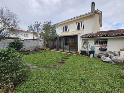 Maison - 89 m² - 4 pièces
