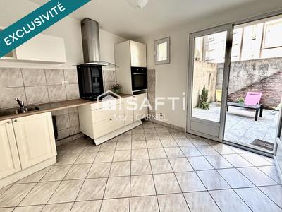 Maison de ville - 97 m² - 5 pièces