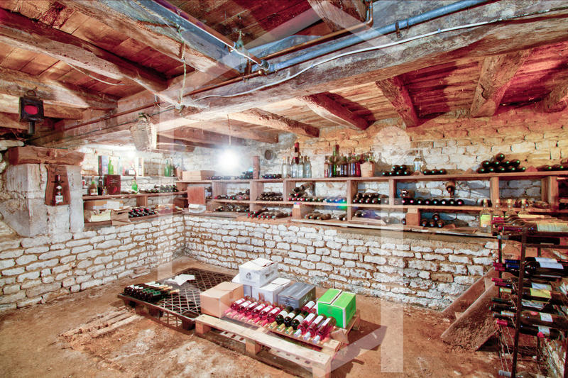 Maison - 200 m² - 4 pièces