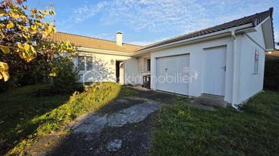 Maison - 100 m² - 5 pièces