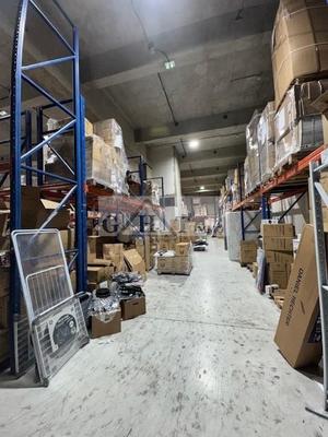 Entrepôt - 400 m²