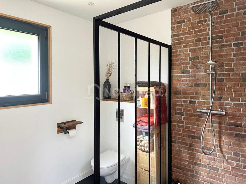 Maison - 140 m² - 5 pièces