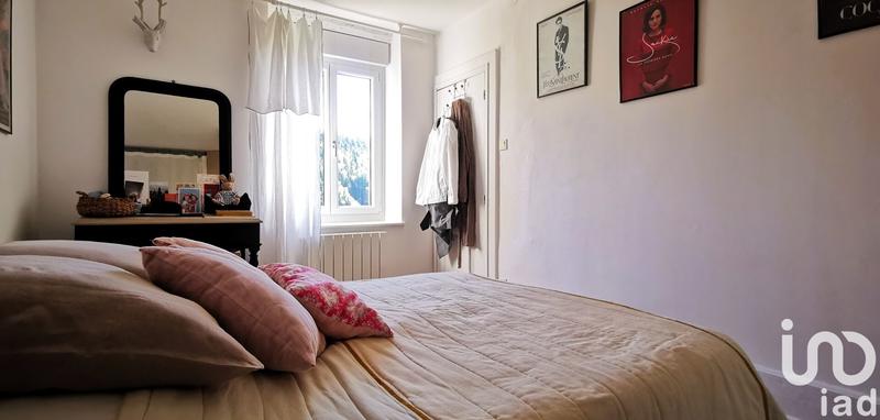 Maison - 200 m² - 7 pièces