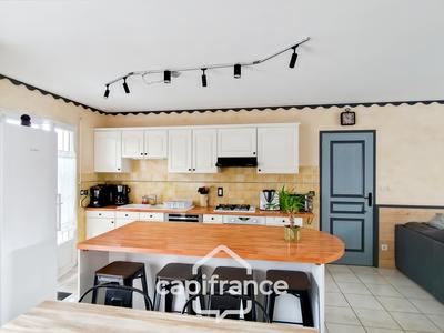 Maison - 120 m² - 7 pièces