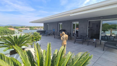 Appartement - 105 m² - 4 pièces