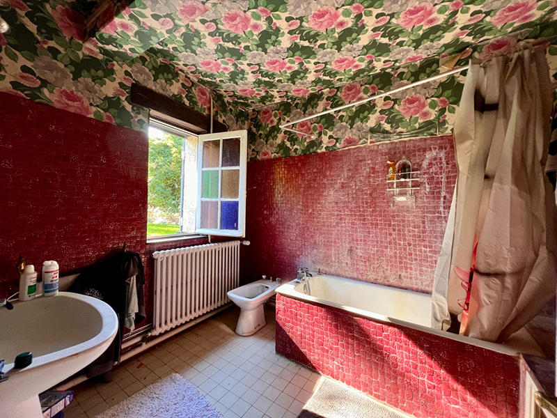 Maison - 211 m² - 6 pièces