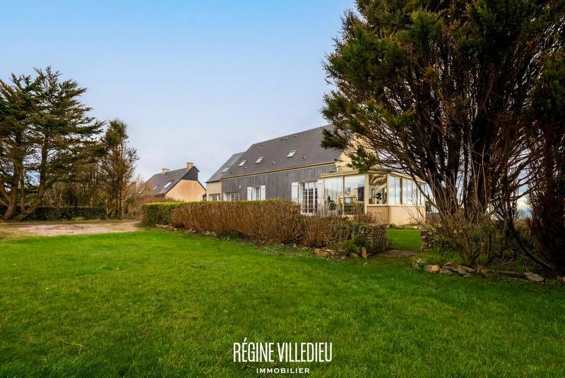 Maison - 159 m² - 6 pièces