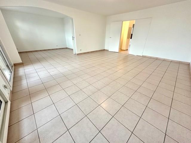 Appartement - 112 m² - 5 pièces