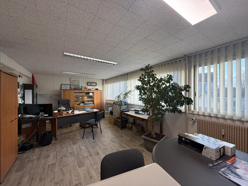 Appartement - 99 m² - 4 pièces