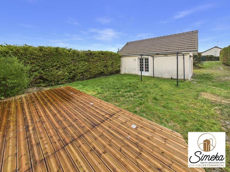 Maison contemporaine - 194 m² - 9 pièces