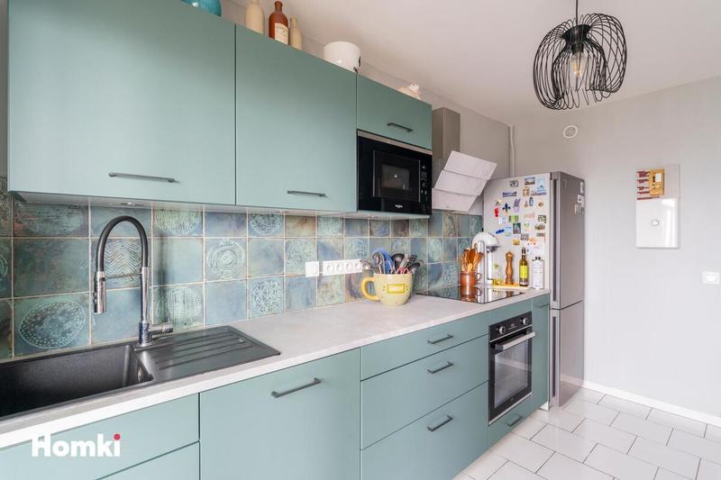 Appartement - 80 m² - 3 pièces