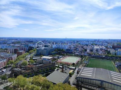 Appartement - 76 m² - 4 pièces