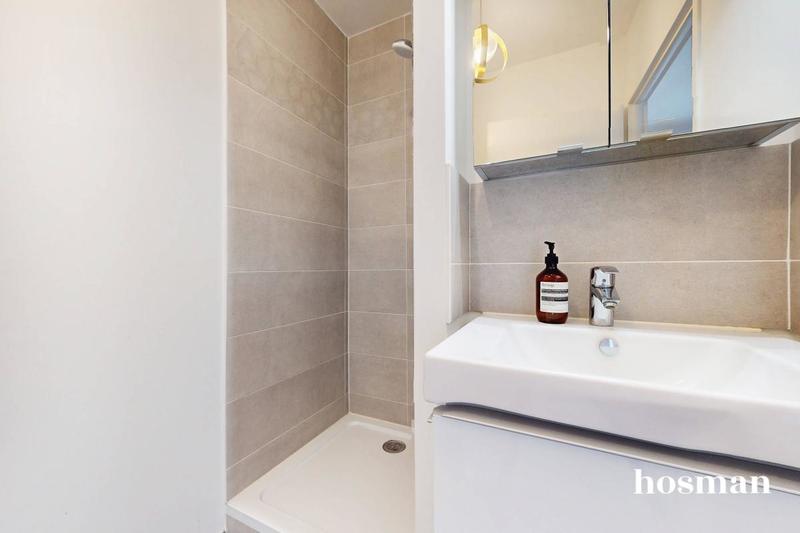 Appartement - 84 m² - 4 pièces