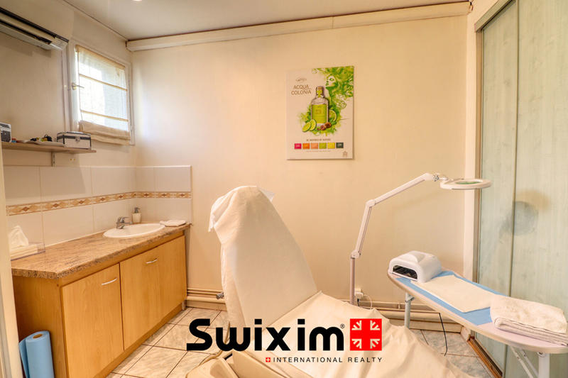 Fonds de commerce - 75 m²