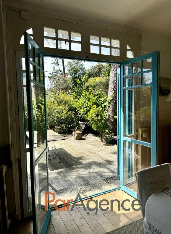 Maison - 128 m² - 6 pièces