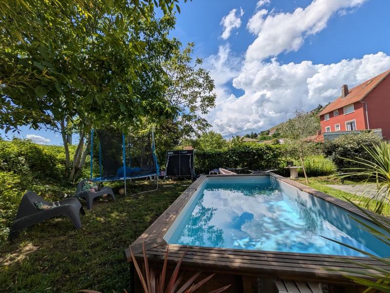 Maison - 170 m² - 5 pièces