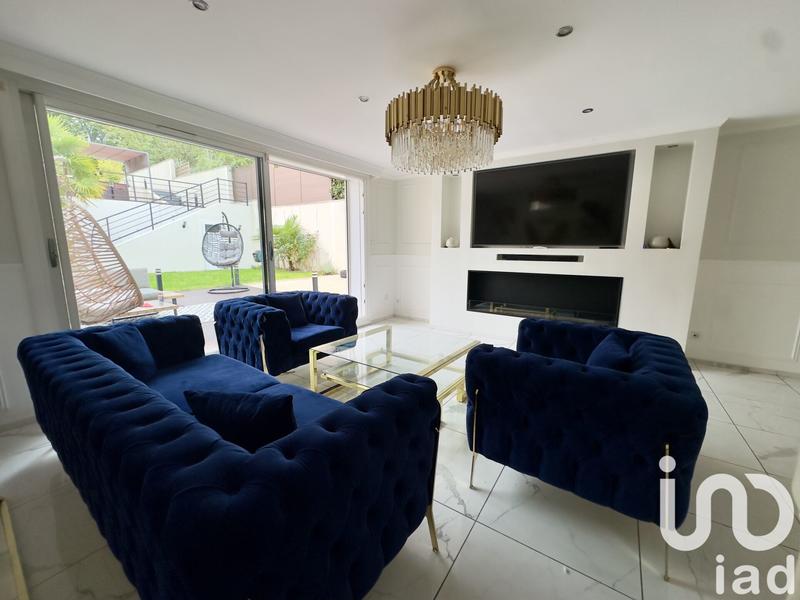 Maison - 159 m² - 6 pièces