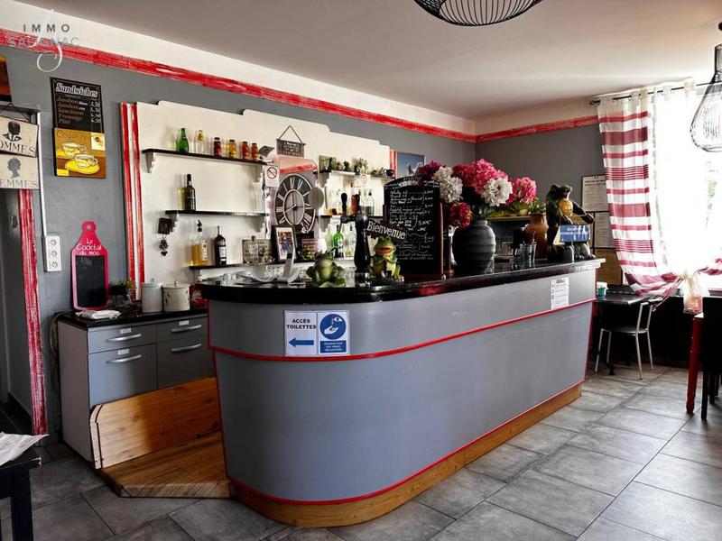 Local commercial - 234 m²