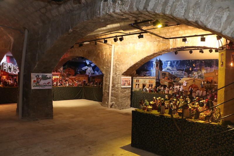 48ème Crèche de Santons animés de Gilbert Orsini