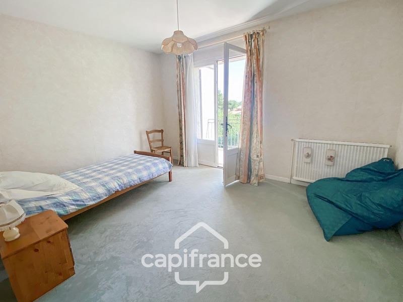 Maison - 168 m² - 7 pièces