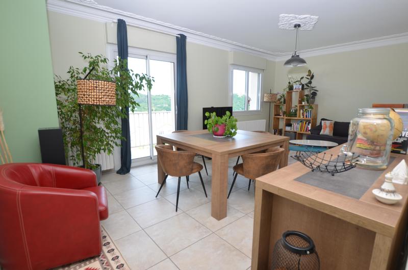 Appartement - 93 m² - 4 pièces