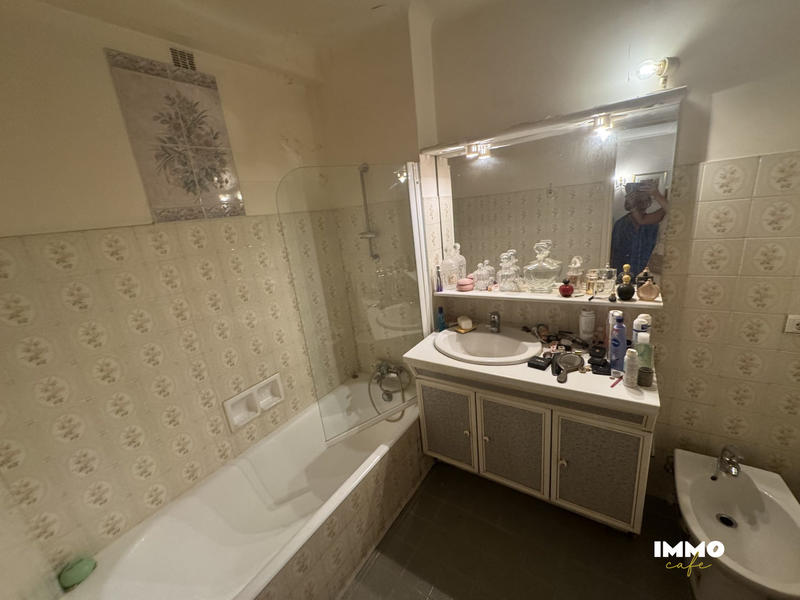 Appartement - 66 m² - 2 pièces