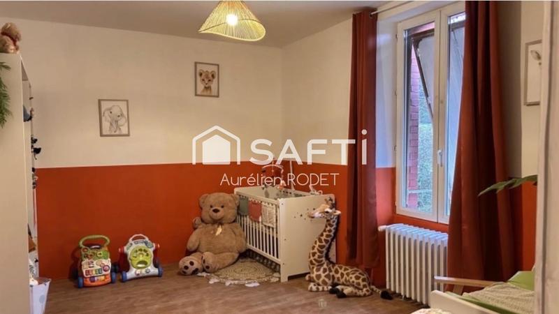 Maison - 246 m² - 6 pièces