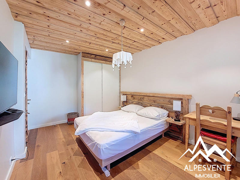 Châlet - 195 m² - 9 pièces