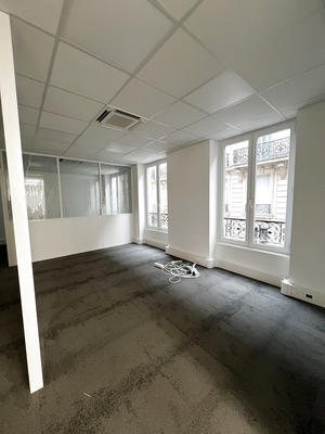 Local commercial - 127 m²