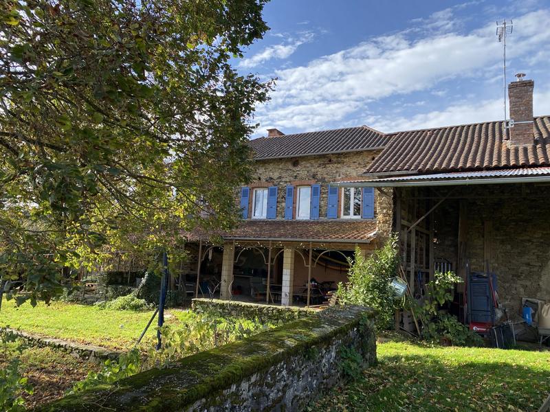 Maison ancienne - 245 m² - 7 pièces