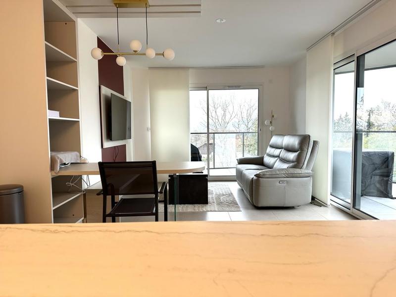 Appartement - 70 m² - 3 pièces