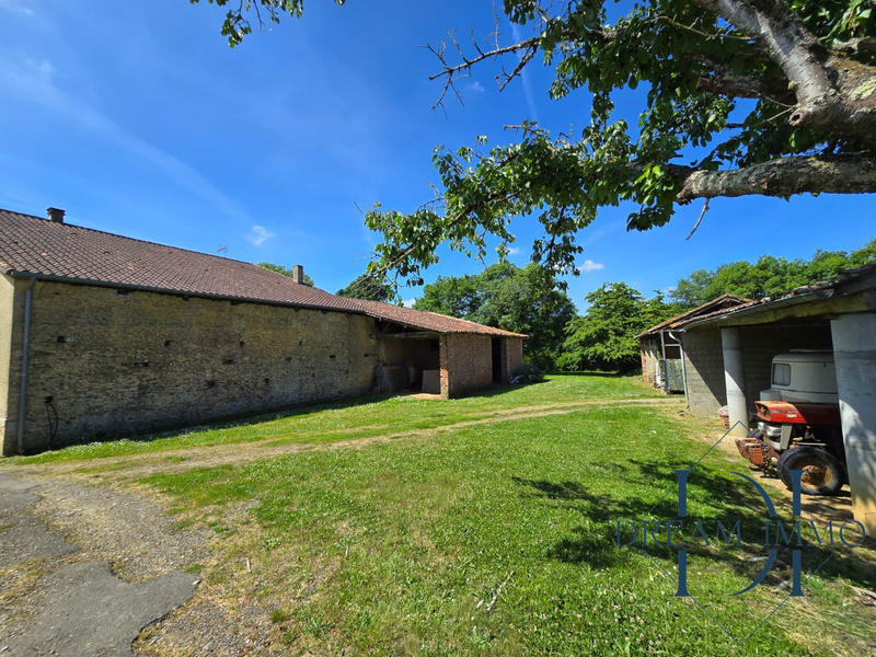 Maison ancienne - 227 m² - 8 pièces