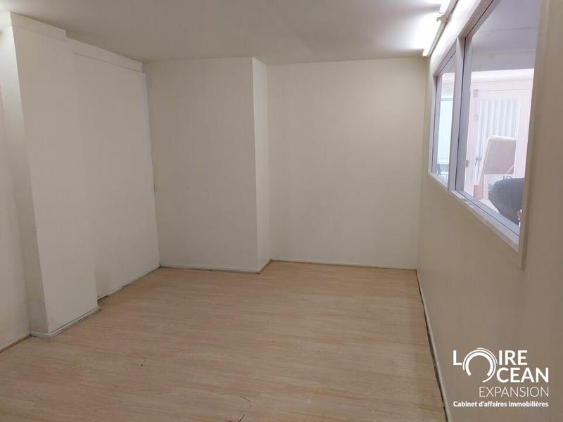 Entrepôt - 160 m²