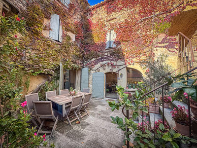 Maison - 170 m² - 6 pièces