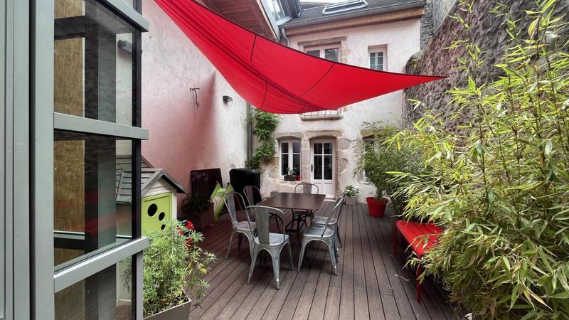 Maison - 187 m² - 6 pièces