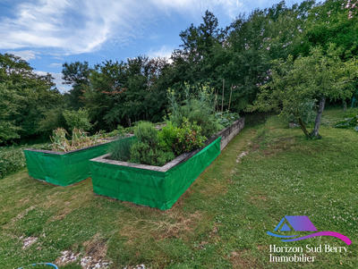 Maison - 220 m² - 8 pièces