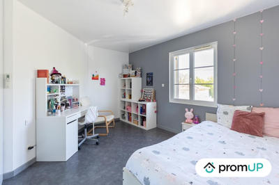 Villa - 234 m² - 7 pièces