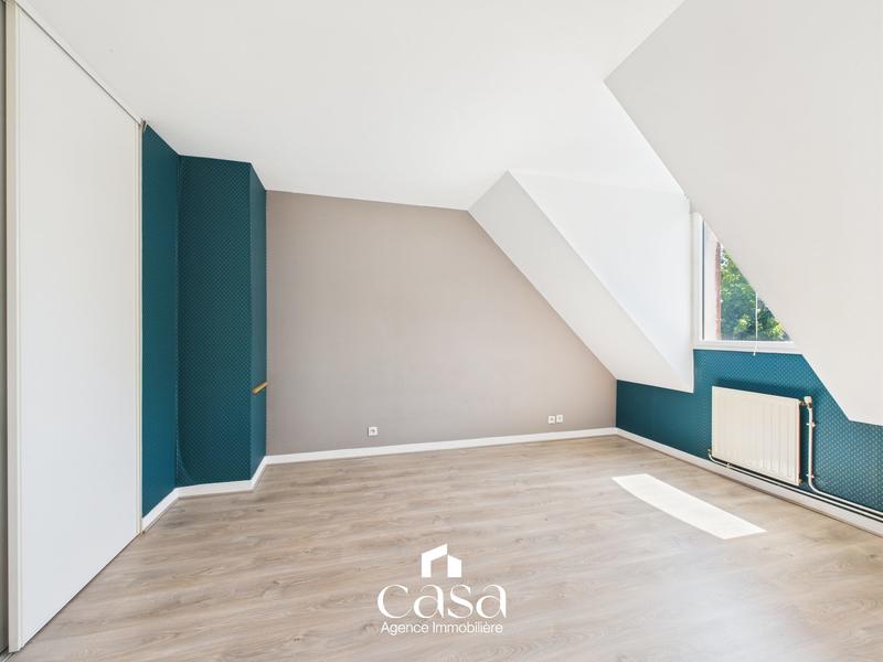 Maison - 153 m² - 7 pièces