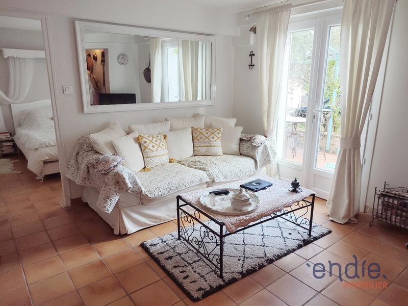 Maison - 197 m² - 7 pièces