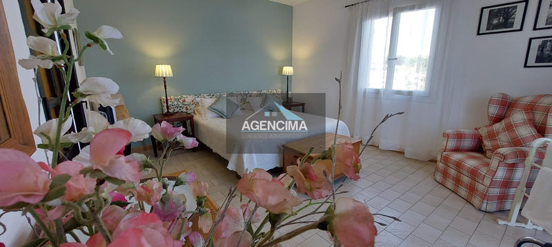 Maison - 160 m² - 8 pièces