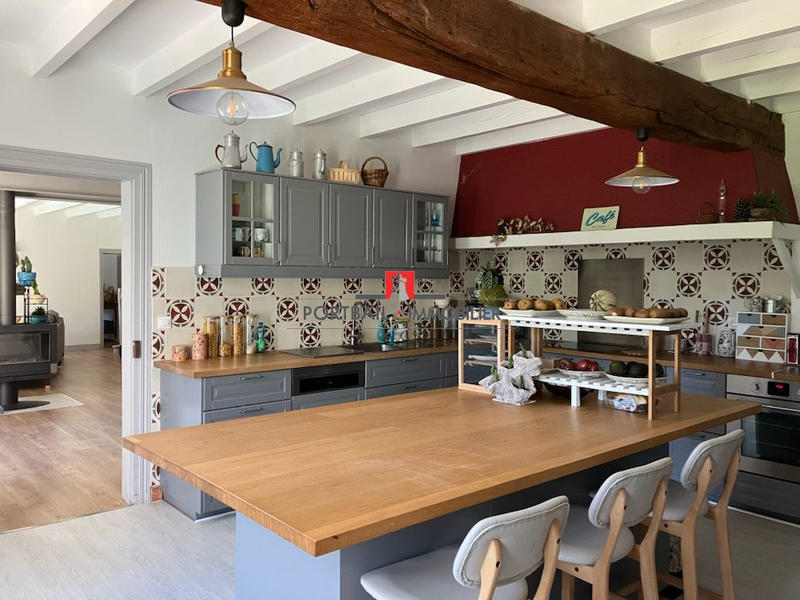 Maison - 189 m² - 7 pièces