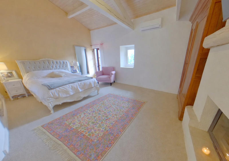 Maison - 166 m² - 5 pièces