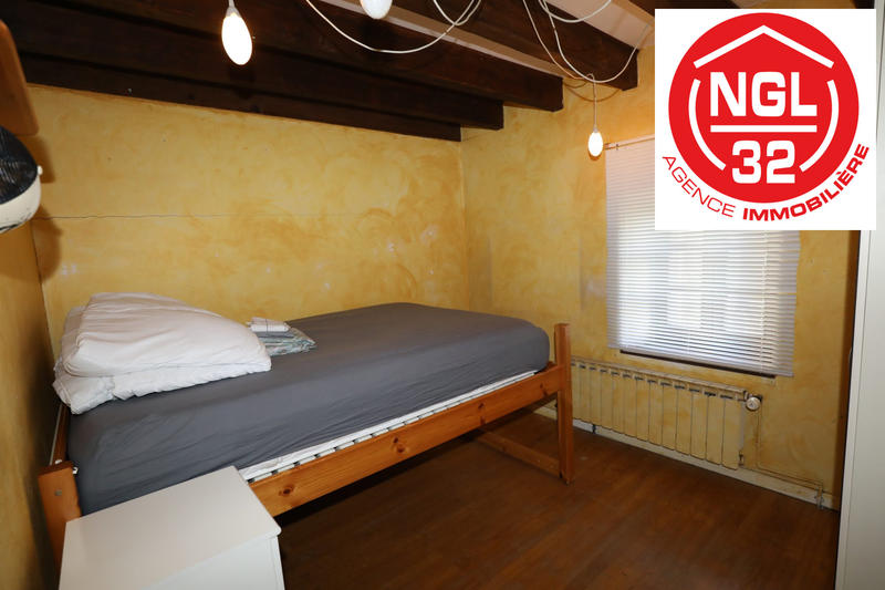 Maison - 93 m² - 5 pièces