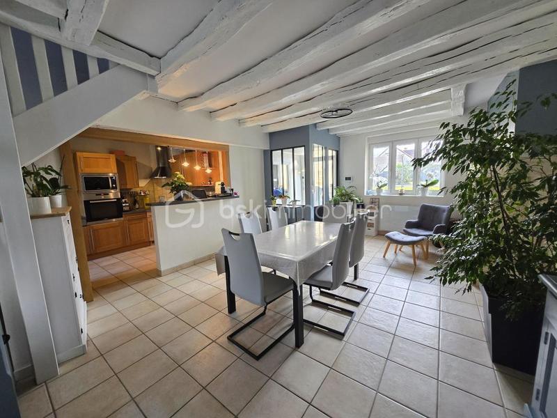 Maison en pierre - 400 m² - 14 pièces