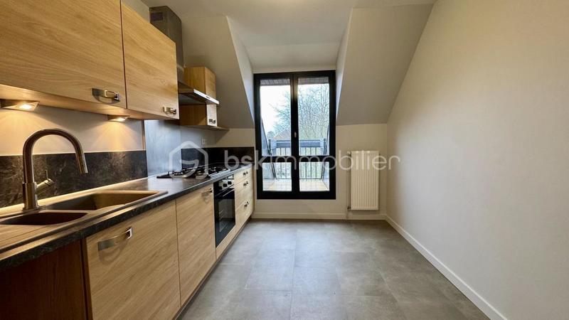 Appartement - 90 m² - 4 pièces