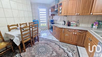 Appartement - 96 m² - 5 pièces