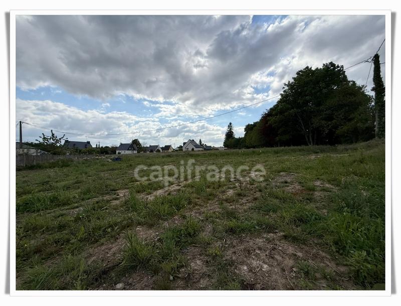 Terrain constructible - 920 m²