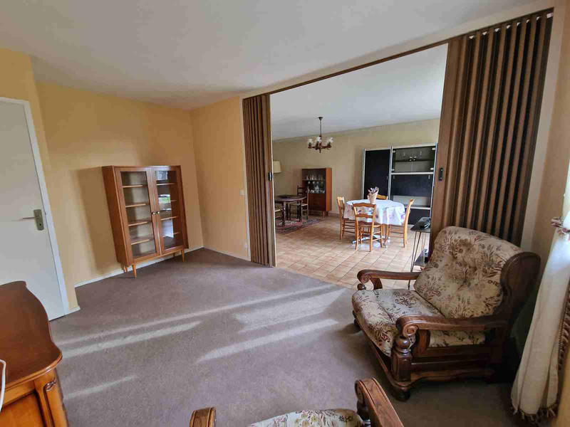 Maison - 96 m² - 5 pièces